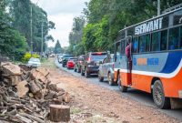 سقوط اتوبوس از یک پل در کنیا ۲۱ کشته برجای گذاشت