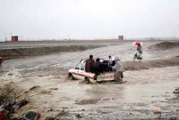 سیل و بارش‌های بی وقفه زندگی در بلوچستان پاکستان را فلج کرد