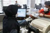 فارس من| مطالبه کارمندان دولت بابت رفع تبعیض در پرداختی دستگاه‌های دولتی‌