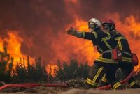 فرانسه، انگلیس، اسپانیا، یونان، ایتالیا  و پرتغال در  دود و  آتش +تصاویر
