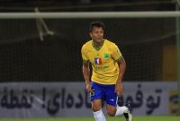 مدافع با تجربه در برزیل ایران ماندنی شد +عکس