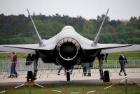 نقص فنی در هواپیماها، نیروی هوایی آمریکا را زمین‌گیر کرد