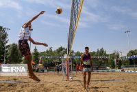 هفته پایانی لیگ برتر والیبال ساحلی کشور در یزد آغاز شد