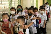 بازگشت کودکان فیلیپینی به مدارس پس از دو سال از آغاز همه‌گیری ویروس کرونا
