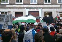 تجمع فعالان ضد اسرائیلی در سوئیس در اعتراض به  نشست  کنگره صهیونیسم