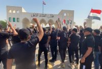 تحصن هواداران جریان صدر عراق در مقابل ساختمان شورای عالی قضایی