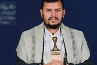 رهبر انصارالله: جنگ به پایان نرسیده است/حق مردم یمن را از ائتلاف سعودی پس می‌گیریم
