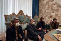 سرپرست فرمانداری کرمانشاه با خانواده ۲ شهید مدافع امنیت و سلامت دیدار کرد