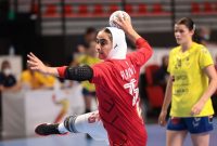 شکست دختران هندبالیست برابر رومانی در پیکارهای نوجوانان جهان