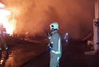 عاملان آتش سوزی خودروهای مسکن مهر کوهدشت دستگیر شدند