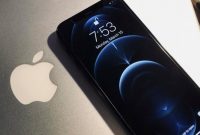 مخترع فناوری اسکن: اپل باید آیفون‌ها را برای کشف تصاویر آزار کودکان اسکن کند
