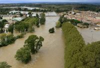 مرگ ۵ نفر در طوفان جزیره کورس و تکرار اعلام دیرهنگام هشدار هواشناسی فرانسه