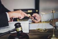 نماینده مجلس: باید با افزایش تعداد وکلا باعث دسترسی بهتر مردم به وکیل شویم