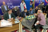 وزیر ارتباطات برای پاسخگویی به مردم در میز خدمت مصلای نماز جمعه ساری حضور یافت وزیر ارتباطات برای پاسخگویی به مردم در میز خدمت مصلای نماز جمعه ساری حضور یافت