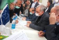 وزیر بهداشت به مشکلات مردم تبریز رسیدگی کرد