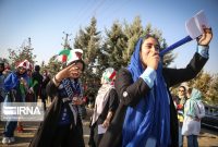 پرچم‌های استقلال در انتظار بانوان آبی