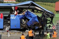 ۱۲ کشته و ۳۲ مجروح در سانحه تصادف اتوبوس در کرواسی