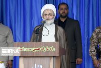 امام جمعه رشت: دفاع مقدس باعث سربلندی ملت ایران شد