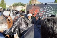 اهتزاز پرچم حرم حضرت اباعبدالله الحسین (ع) و  پیاده‌روی کاروان دلدادگان حسینی در شیراز