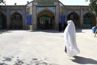 اینجا با اولین بانوی حاکم مسلمان در ایران آشنا شوید/ امامزاده سیده ملک خاتون(س)؛ آرامشی بعد از ازدحام بزرگراه! اینجا با اولین بانوی حاکم مسلمان در ایران آشنا شوید/ امامزاده سیده ملک خاتون(س)؛ آرامشی بعد از ازدحام بزرگراه!