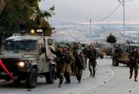 بازداشت ۱۴ فلسطینی و زخمی شدن ۴ نفر دیگر در کرانه باختری/ حماس: حمله به جنین، نشان‌دهنده ورشکستگی اسرائیل است