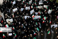 بانوان شهرکردی اهانت اغتشاشگران به مقدسات را محکوم کردند بانوان شهرکردی اهانت اغتشاشگران به مقدسات را محکوم کردند