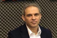 تغییر نتایج 50درصد از مسابقات لیگ برتر با اشتباه داوران/ مظفری: داوری فوتبال ما با VAR  درمان نمی‌شود
