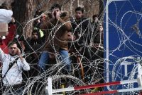 توسعه دیوار مرزی یونان با ترکیه؛ هدف مقابله با مهاجرت غیرقانونی