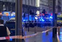 حمله با سلاح سرد به دو افسر پلیس در مرکز لندن
