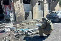 خبرنگار کانادایی: غرب کشتار بیگناهان شرق اوکراین با تسلیحات ناتو را نادیده می‌گیرد