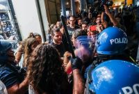 درگیری پلیس ضد شورش ایتالیا با معترضان در «پالرمو»