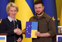 رئیس کمیسیون اروپا: بیشتر غلات اوکراین راهی کشورهای ثروتمند می‌شود