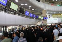 سرگردانی زائران اربعین در پایانه‌های مسافری مشهد/ باز هم مسوولان غافلگیر شدند