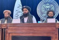 متقی: آمریکا به نقض حریم هوایی افغانستان پایان دهد