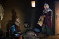 گاردین: خشکسالی و سقوط اقتصادی میلیون ها نفر در افغانستان را به گرسنگی کشانده است