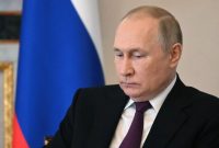 ارسال پیام تسلیت پوتین به رئیسی در پی حمله مسلحانه به شاهچراغ
