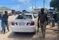 انفجار خودروی بمب‌گذاری شده و حمله مسلحانه به هتلی در سومالی