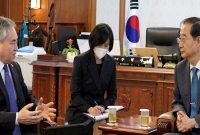 تاکید وزیر امور خارجه قرقیزستان بر توسعه روابط دوجانبه با کره جنوبی