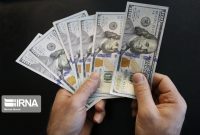 تداوم ثبات قیمت دلار و یورو در صرافی‌های بانکی 