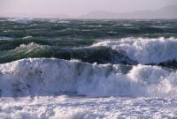 دریای خزر برای فعالیت ماهیگیران مساعد نیست/ کاهش محسوس دما در گلستان