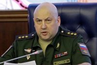 فرمانده ارشد روسیه: ارتش مسکو آماده خارج کردن ساکنان خرسون از منطقه است