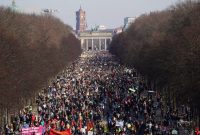 معترضان آلمانی خواستار پایان تامین تسلیحاتی اوکراین شدند