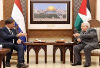 نخست وزیر هلند و رییس تشکیلات خودگردان در رام الله دیدار کردند