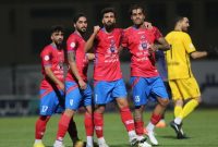 هفته دهم لیگ برتر| نساجی تنها خط تیره جدول را پاک کرد/ صدرنشینی سپاهان با پنچر کردن چهارچرخ تراکتور