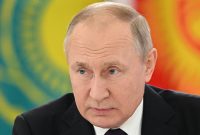 واکنش پوتین به سخنان مکرون در مورد نقش روسیه در قره باغ