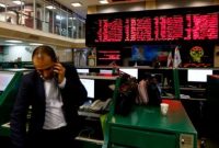 پرچم بورس پس از ۷ هفته بالا رفت/ بازار سهام بیش از این نزول نمی کند