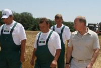پوتین : آماده مشارکت در حل مشکلات غذایی جهان بویژه کشورهای فقیر هستیم
