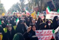 آسوشیتدپرس: طنین شعارهای  ضدآمریکا و اسرائیل  در تهران با حضور پرشمار بانوان محجبه