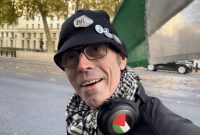 ابتکار شهروند انگلیسی در حمایت از فلسطین در قلب لندن