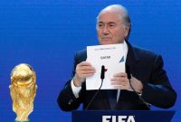 ادعای پلاتینی: فیفا تحت فشار فرانسه، میزبانی جام جهانی را به قطر داد